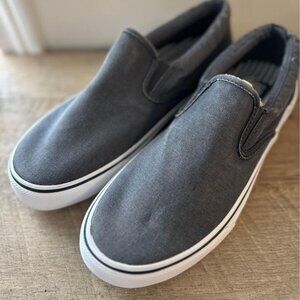 New- 8.5 Sperry Mens Striper II Slip On Sneaker